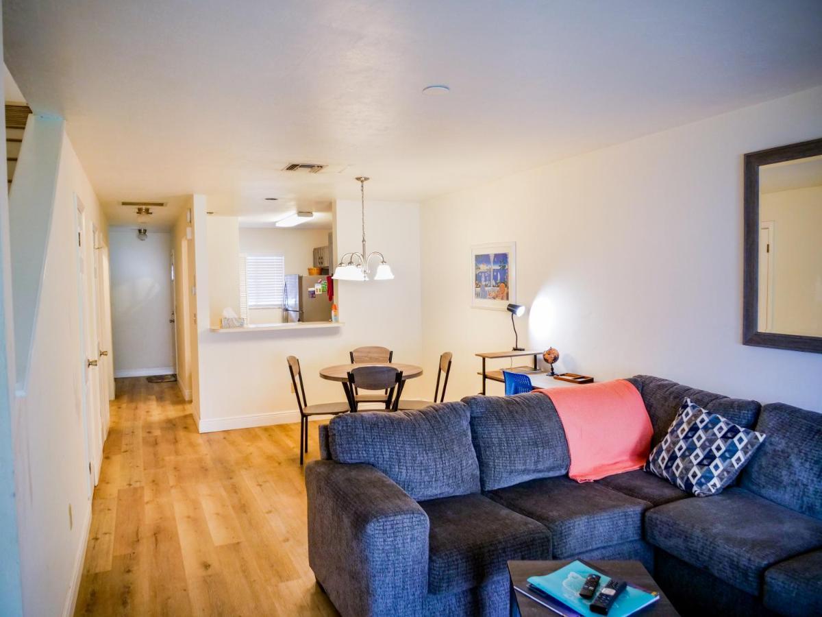 Spacious Townhome Ocala, Central Location, Newly Renovated, Pets Welcome Экстерьер фото